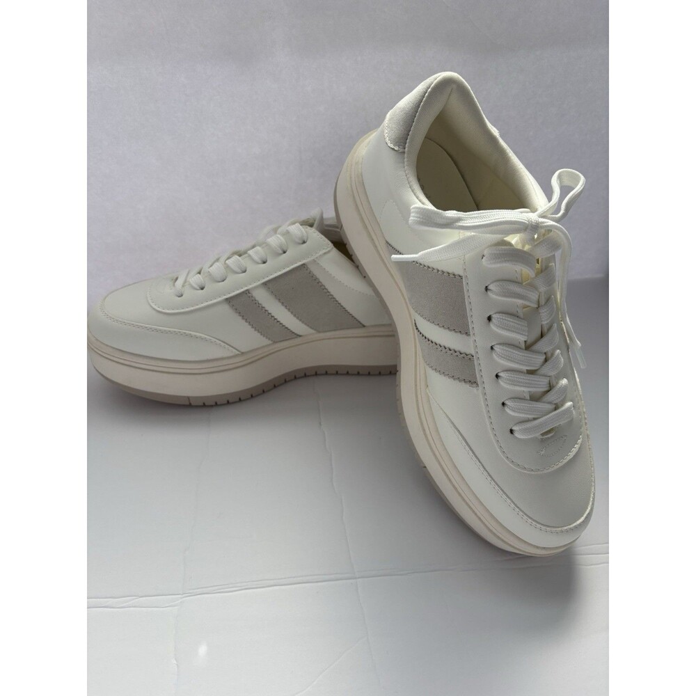 Madden Girl Navida Shoes Women’s Size 9 White Grey Platform Sneakers New
